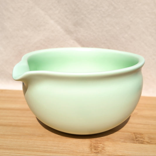 LIGHT GREEN MATCHA BOWL